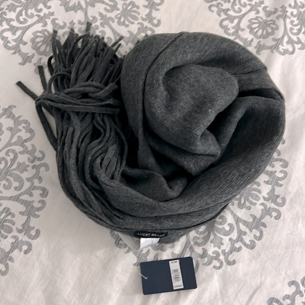 Lucky Brand scarf